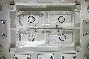 如何联系精密模具制造厂家？